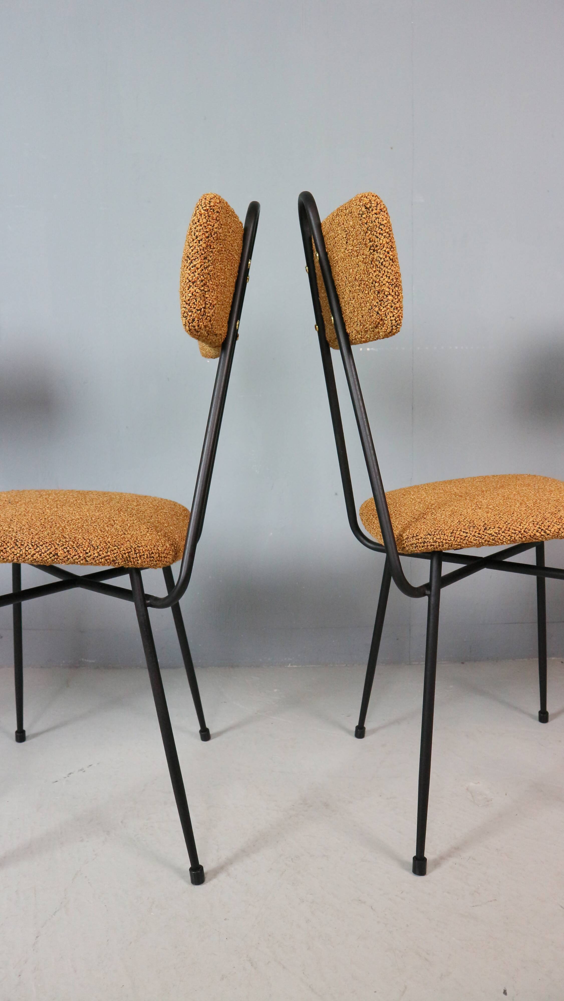 Set of 4 Italian dining chairs newly upholstered 1950s