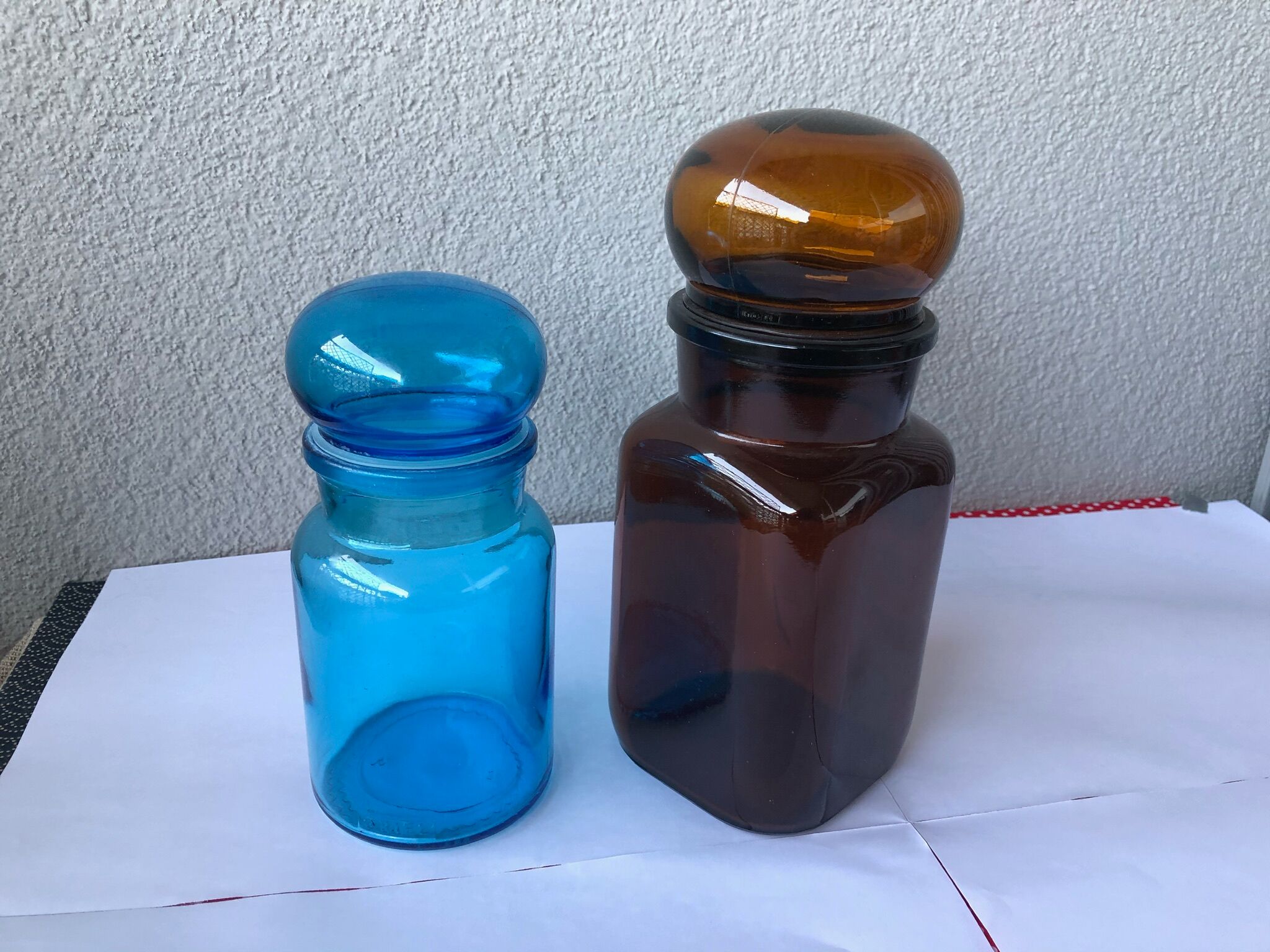 Vintage apothecary pots