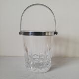 Ice bucket