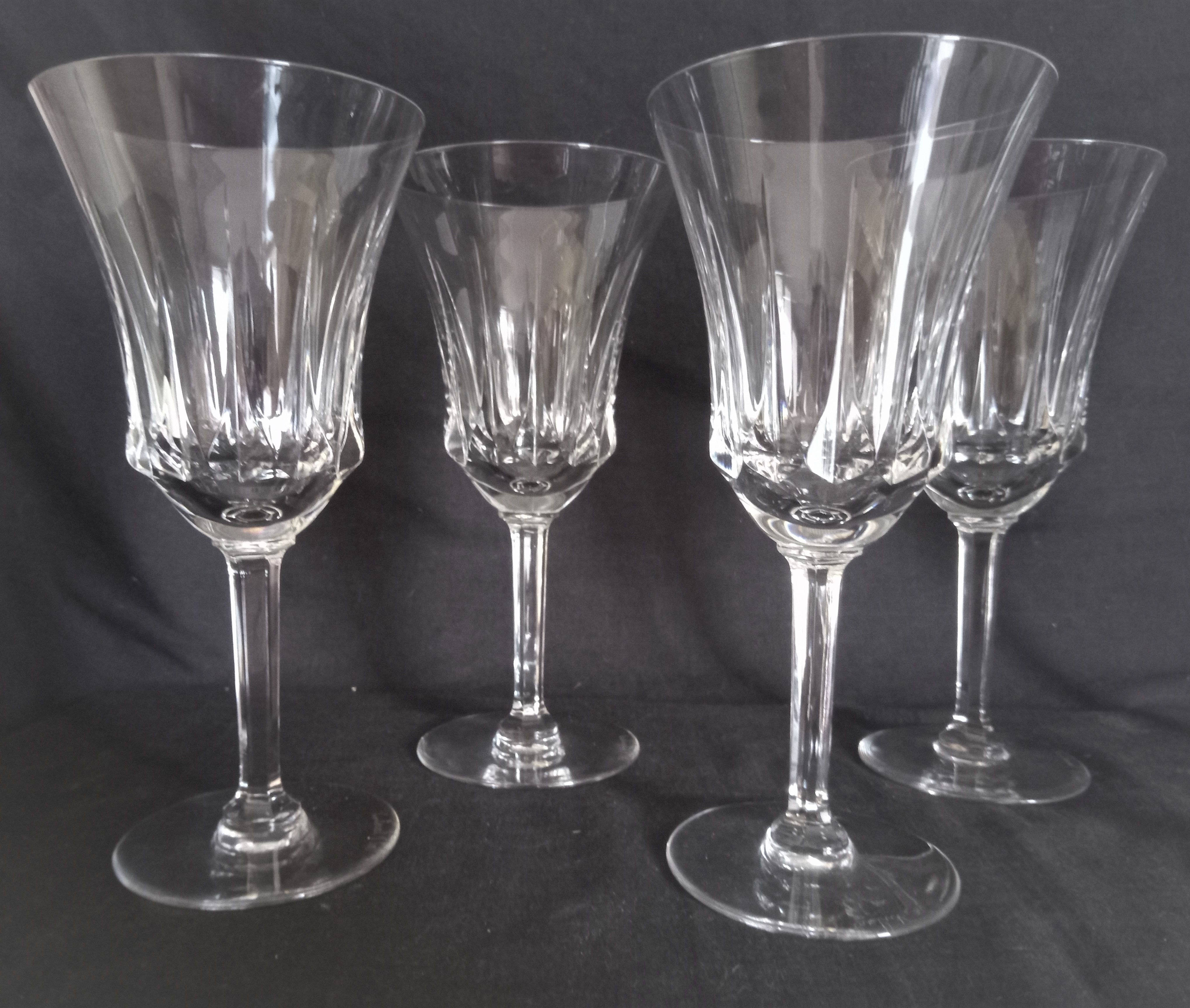 Set of 6 water glasses and 6 wine glasses in cut crystal Val Saint Lambert