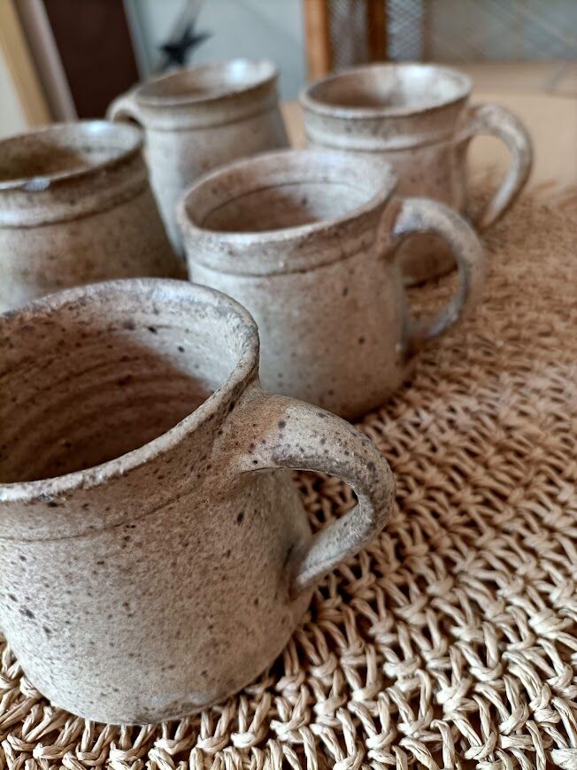 Set of 6 cups in gres