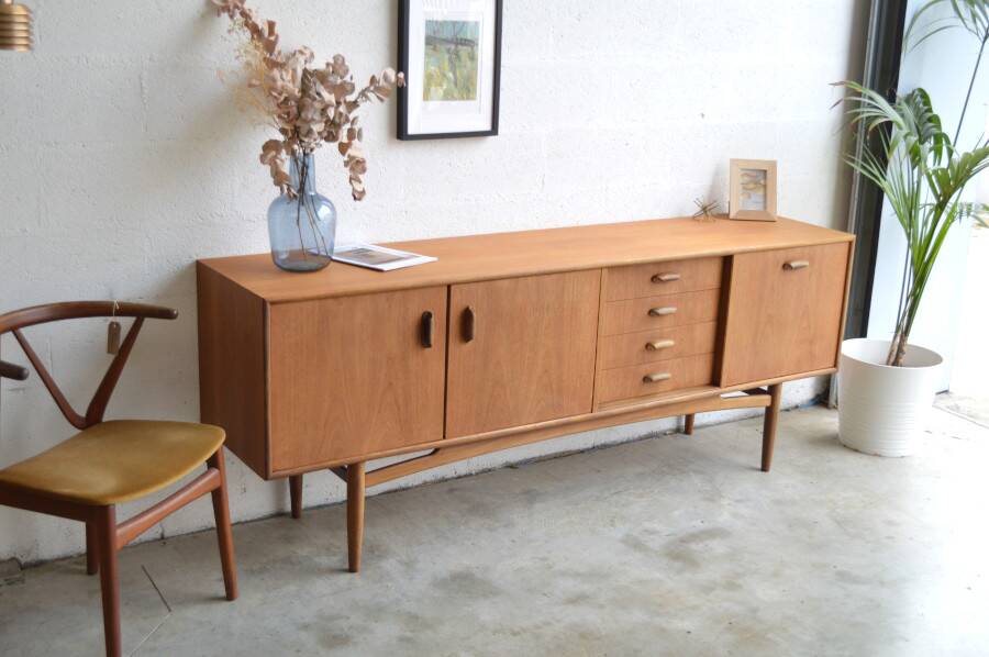 English enfilade by G-Plan * 206 cm