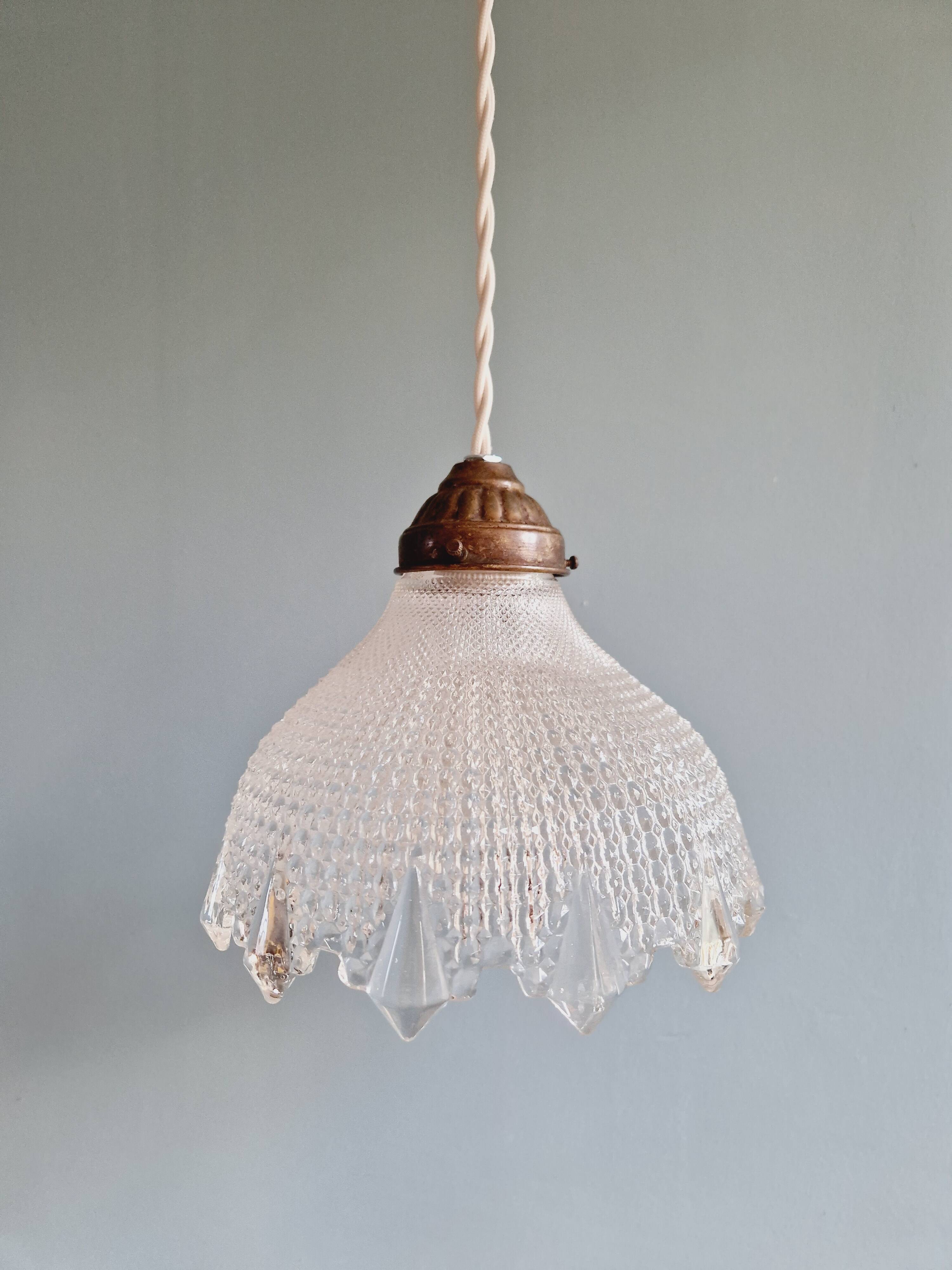 Art Deco scalloped clear glass pendant light, 1920s-30s
