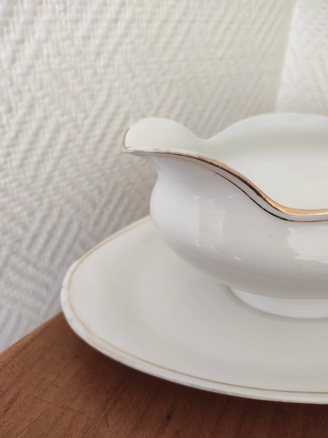 Saucière en porcelaine