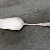 Silver metal cake shovel