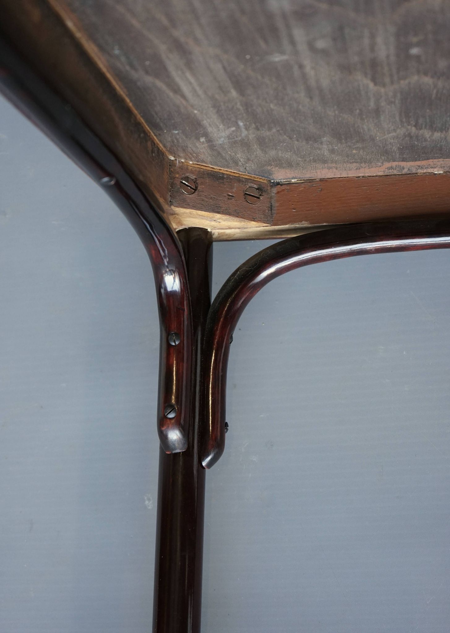 A small Art Nouveau side Table in beech by J&J Kohn, 1910