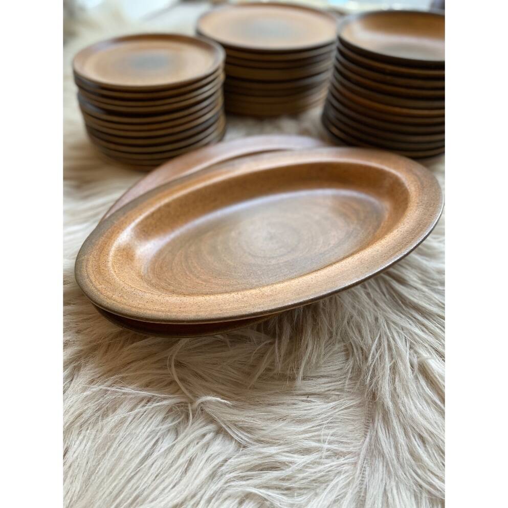 Longchamps stoneware dinner service