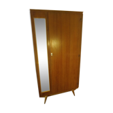 Armoire pieds compas