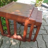 Pull-out tables in Tuareg work
