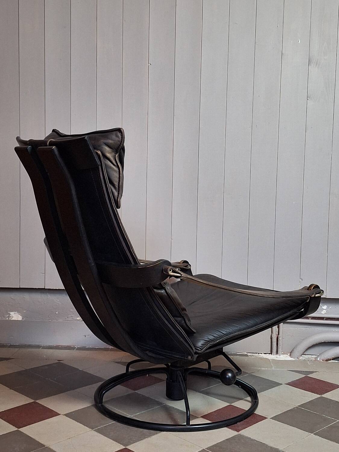 Ake Frybitter leather armchair