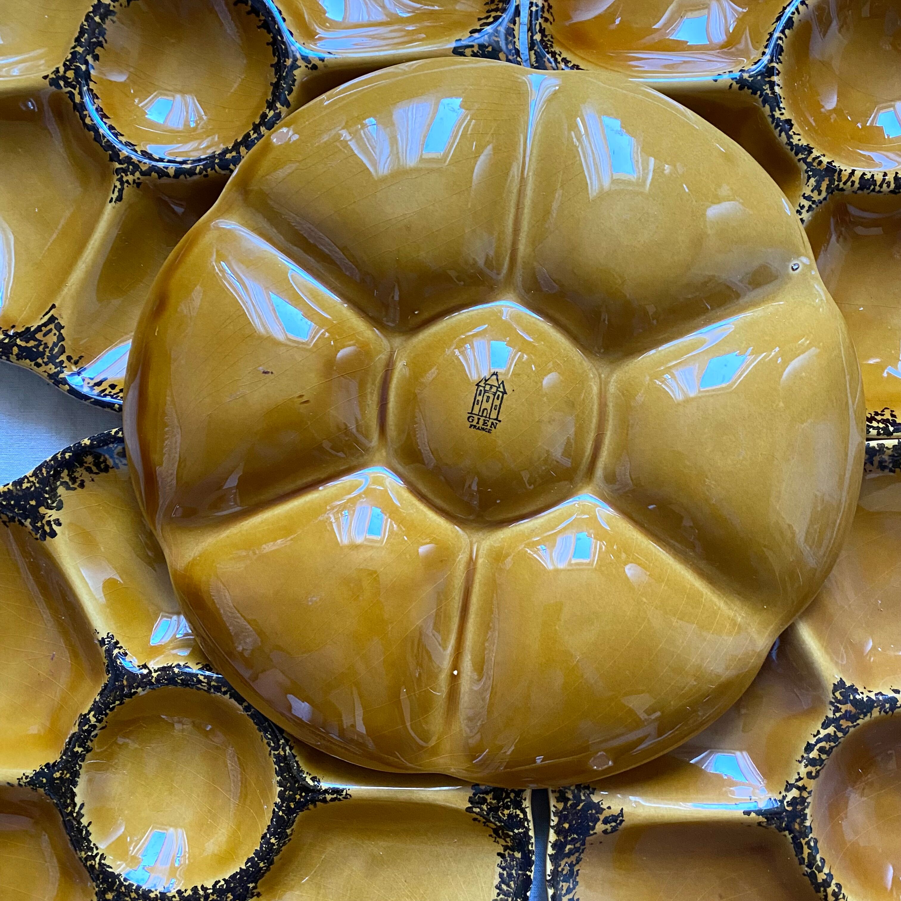 Vintage Gien oyster plates