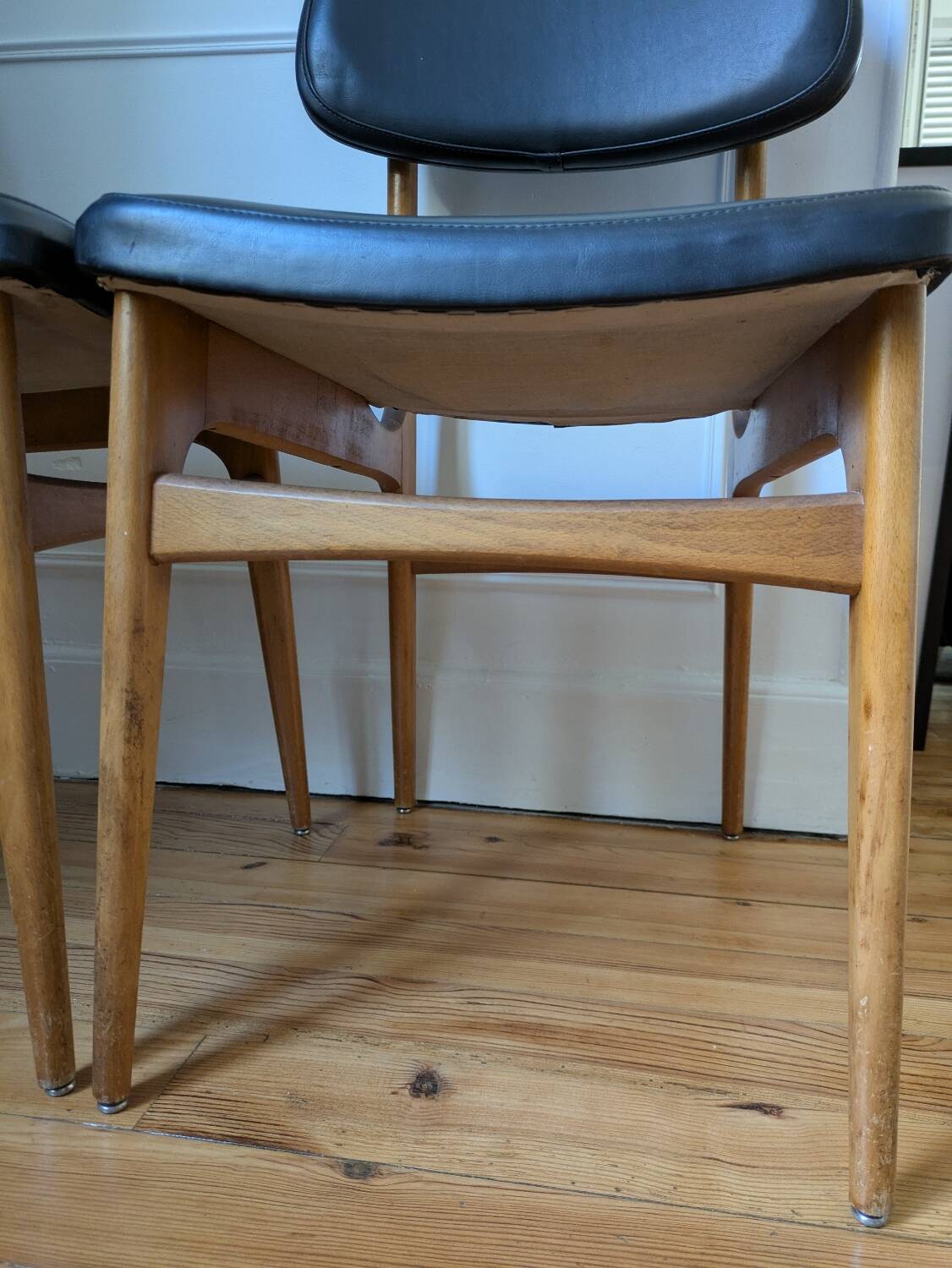 Set of Stella chairs