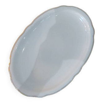 Plat ovale en porcelaine blanche liseré or