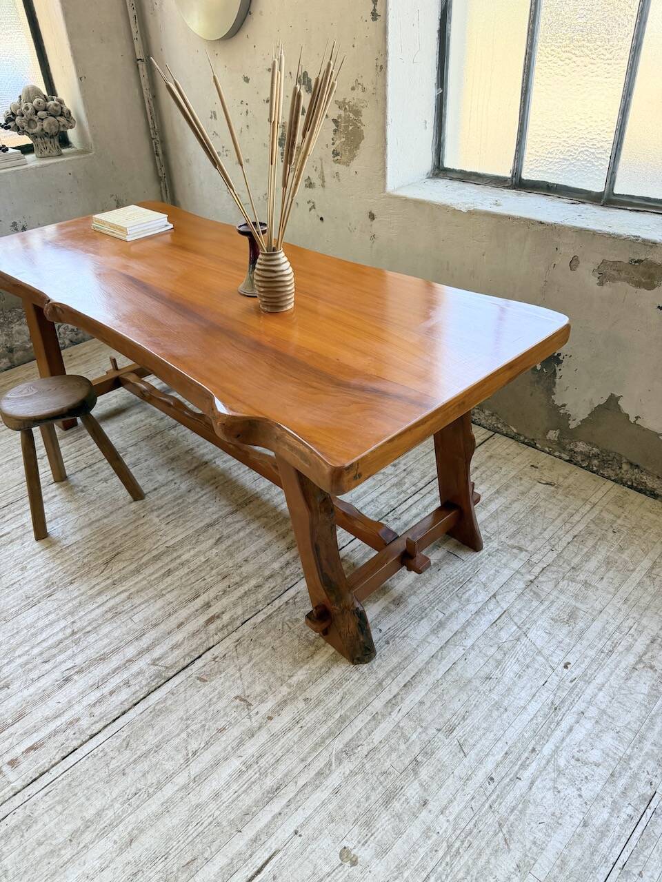 Aranjou farmhouse table in blond elm, 1950s