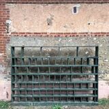 Meuble de tri avec rangement à casiers, pièce unique