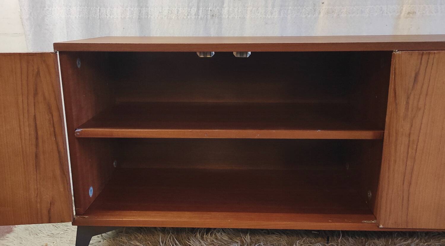 Modernist teak sideboard - mid 20th century