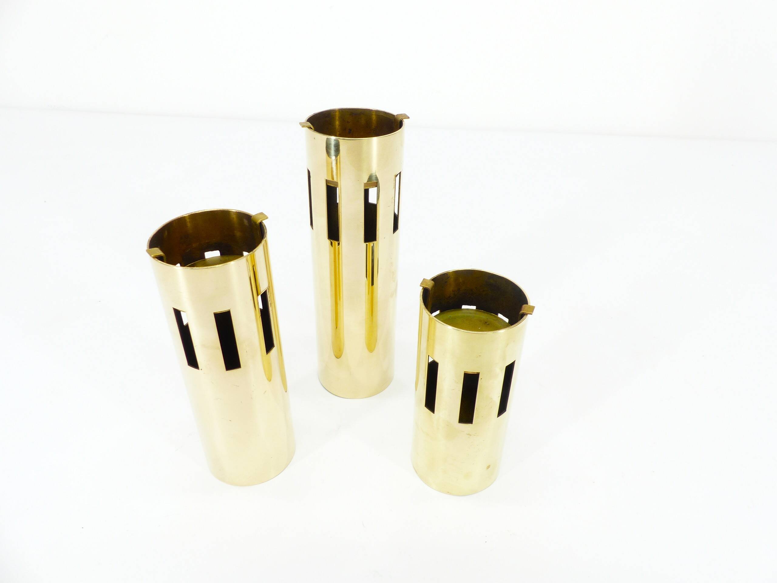 Set of 3 modernist brass tealight holders, design Kullamässing, Sweden, 1960