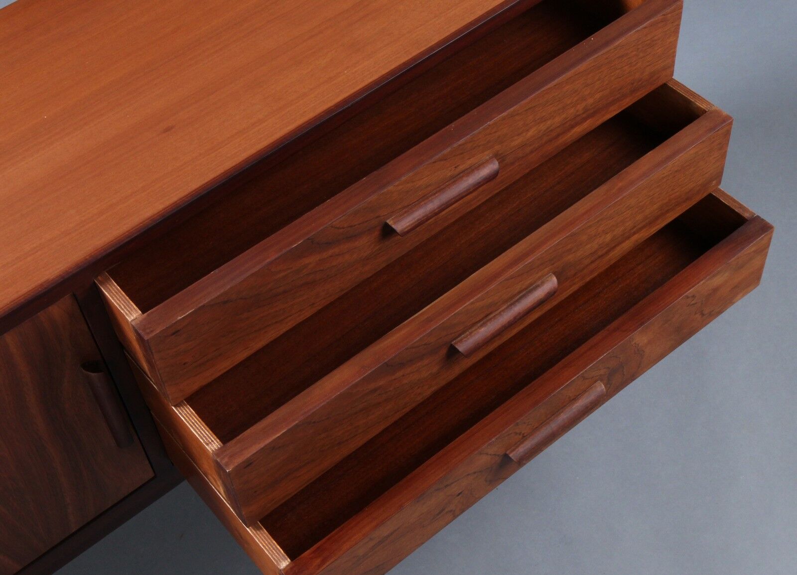Enfilade scandinave des années 60-70