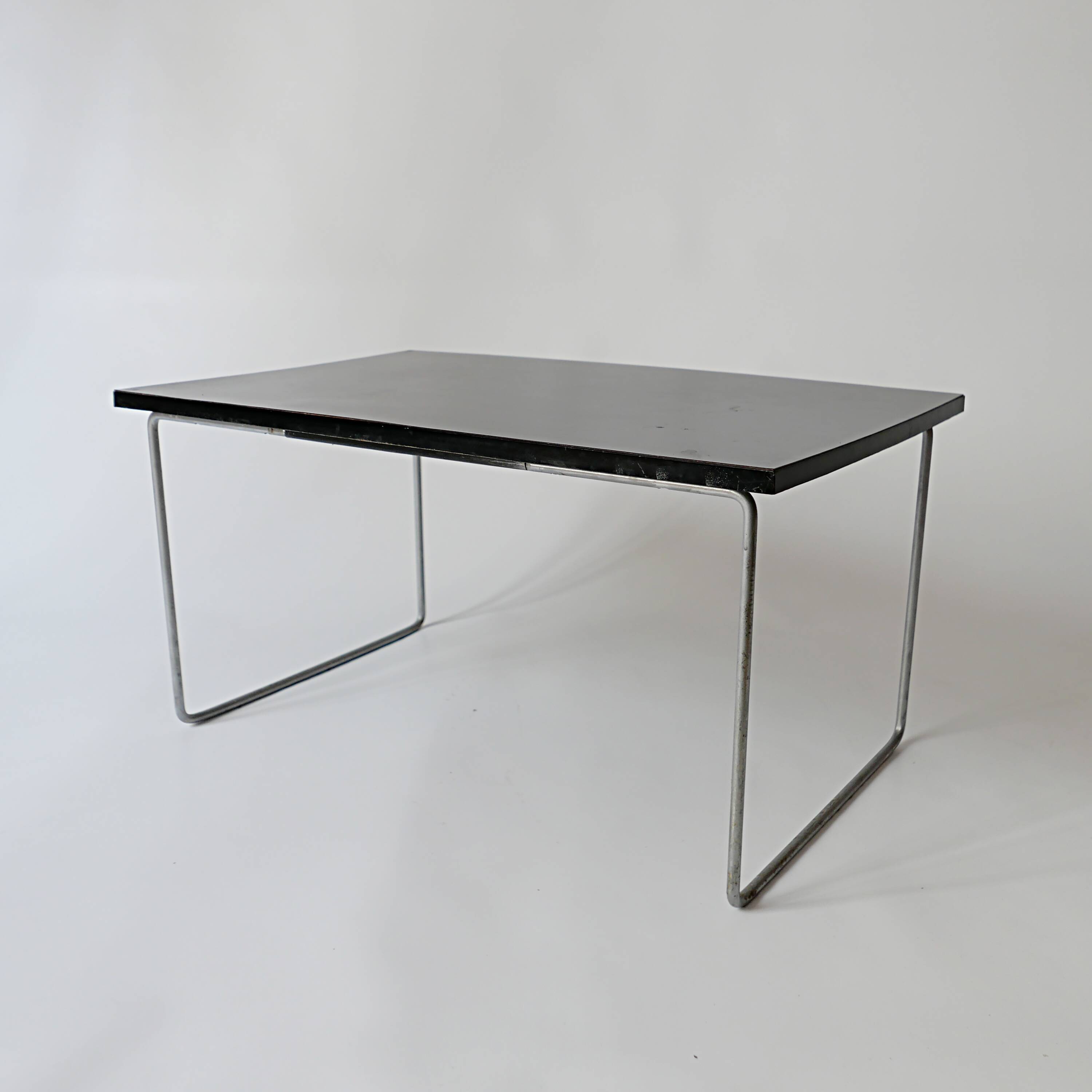 Vintage coffee table design 1960 1970 in Formica 60s 70s design Guariche