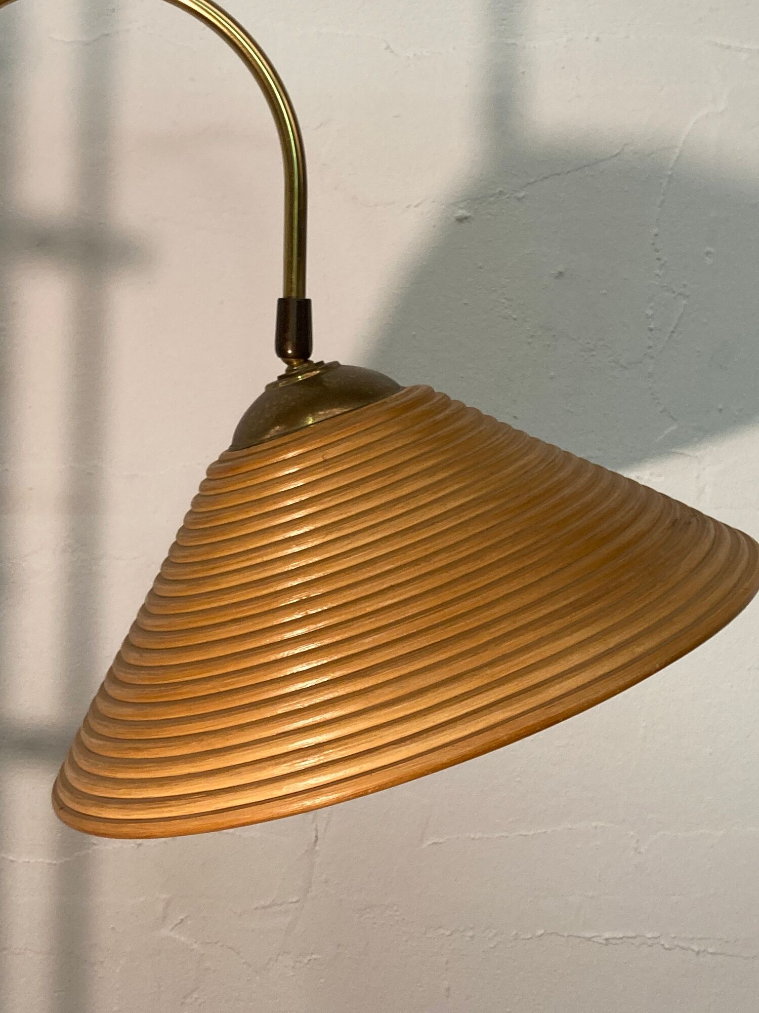 Bamboo rattan and brass pencil or split reed floor lamp, Italy 1980s