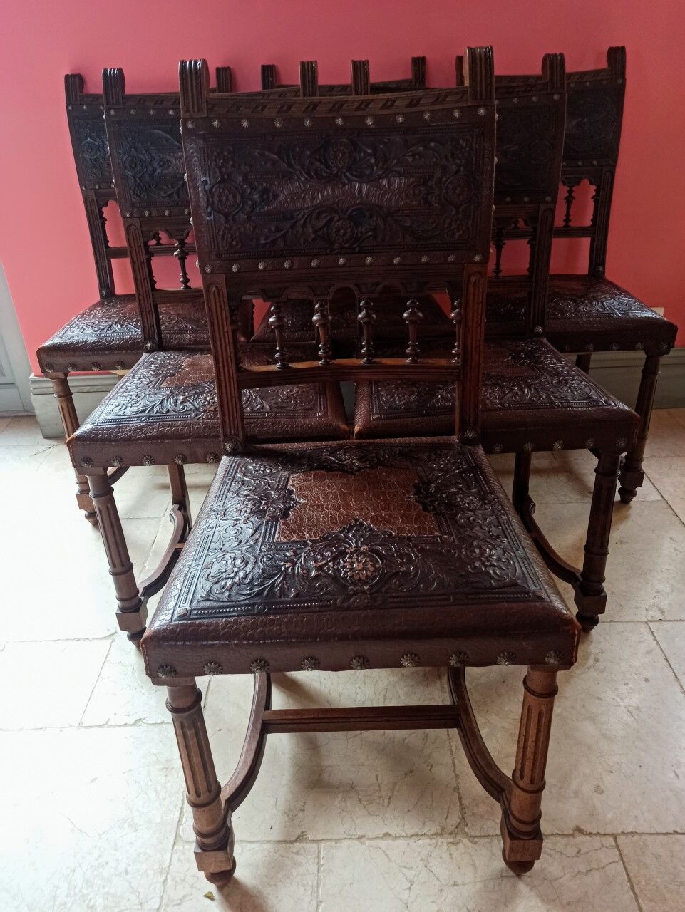 6 chaises style Henri ll