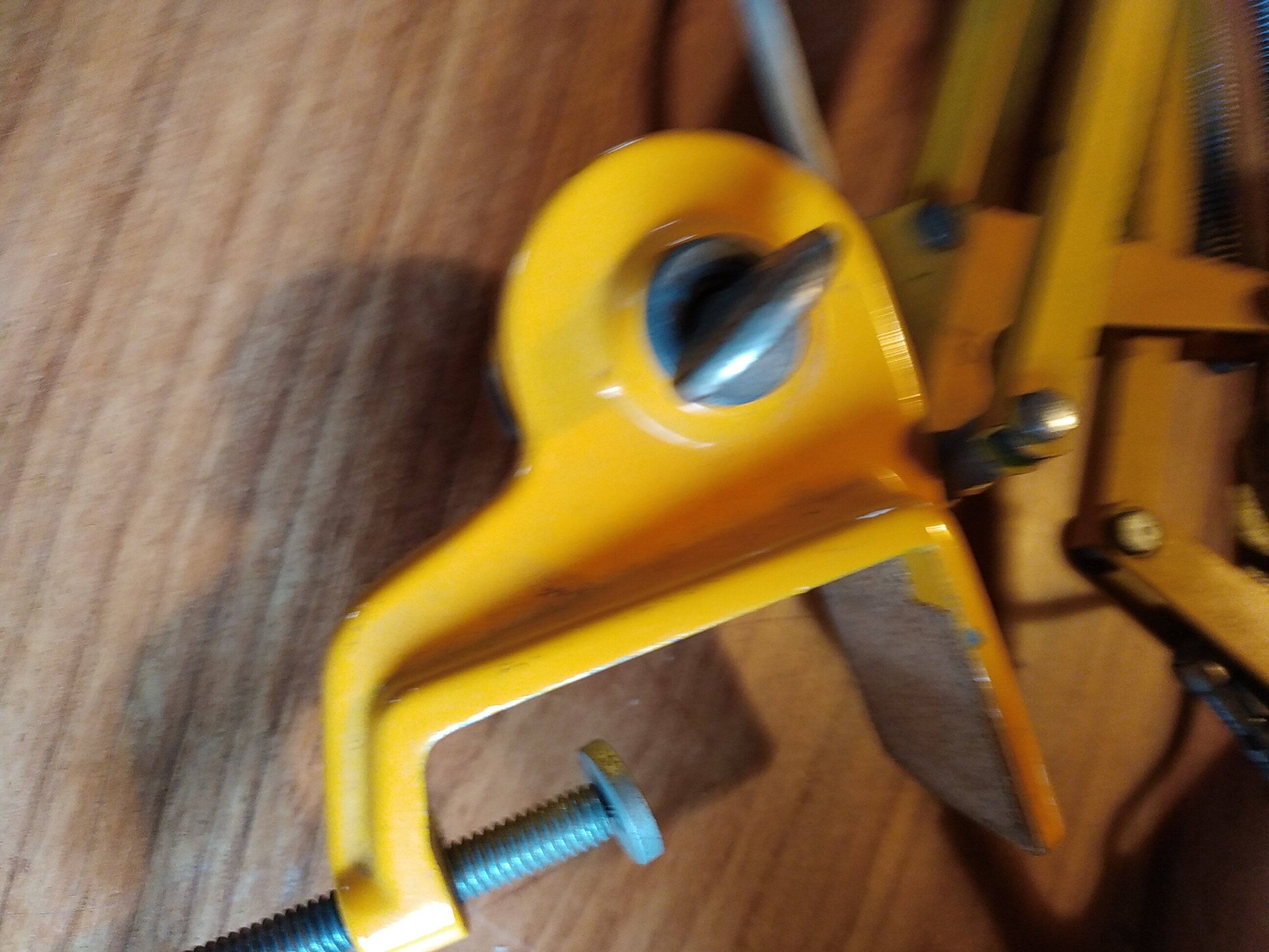 Luxo articulated lamp. Jacobsen.