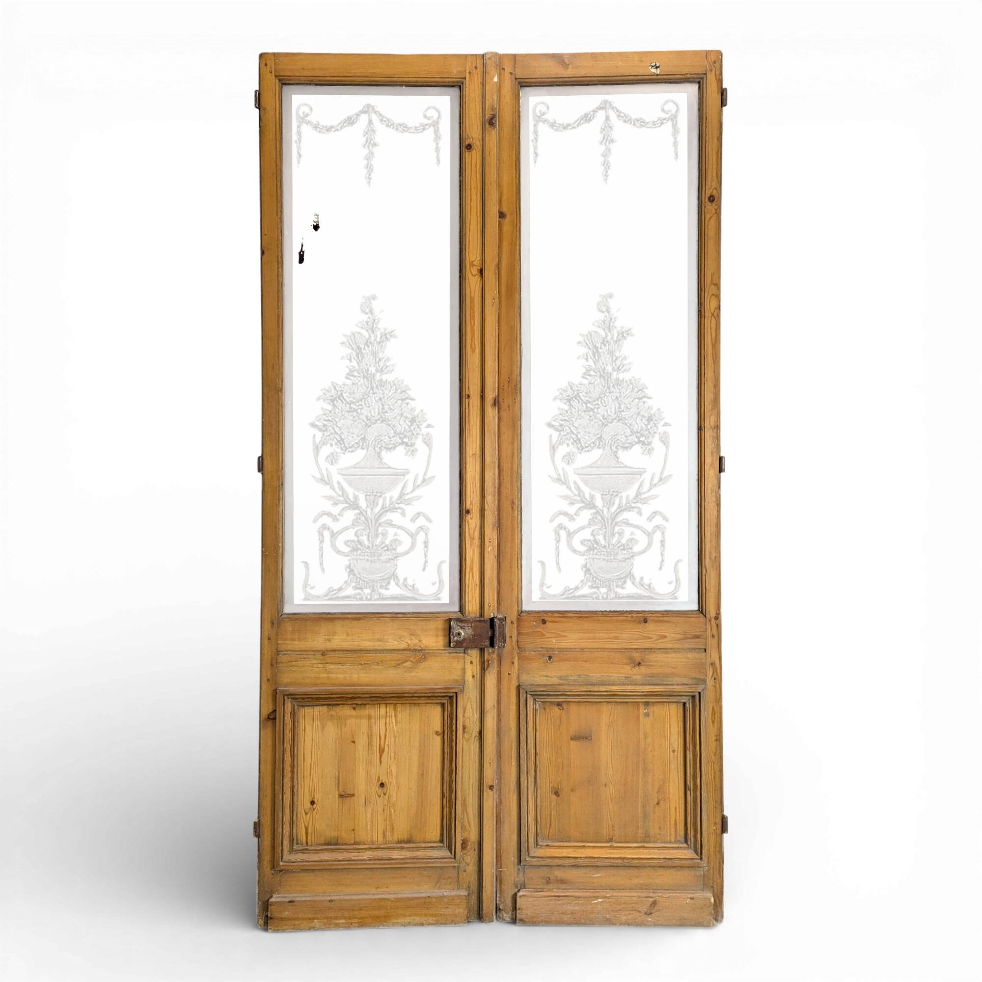 Pair of engraved glass doors from the early 20th century.