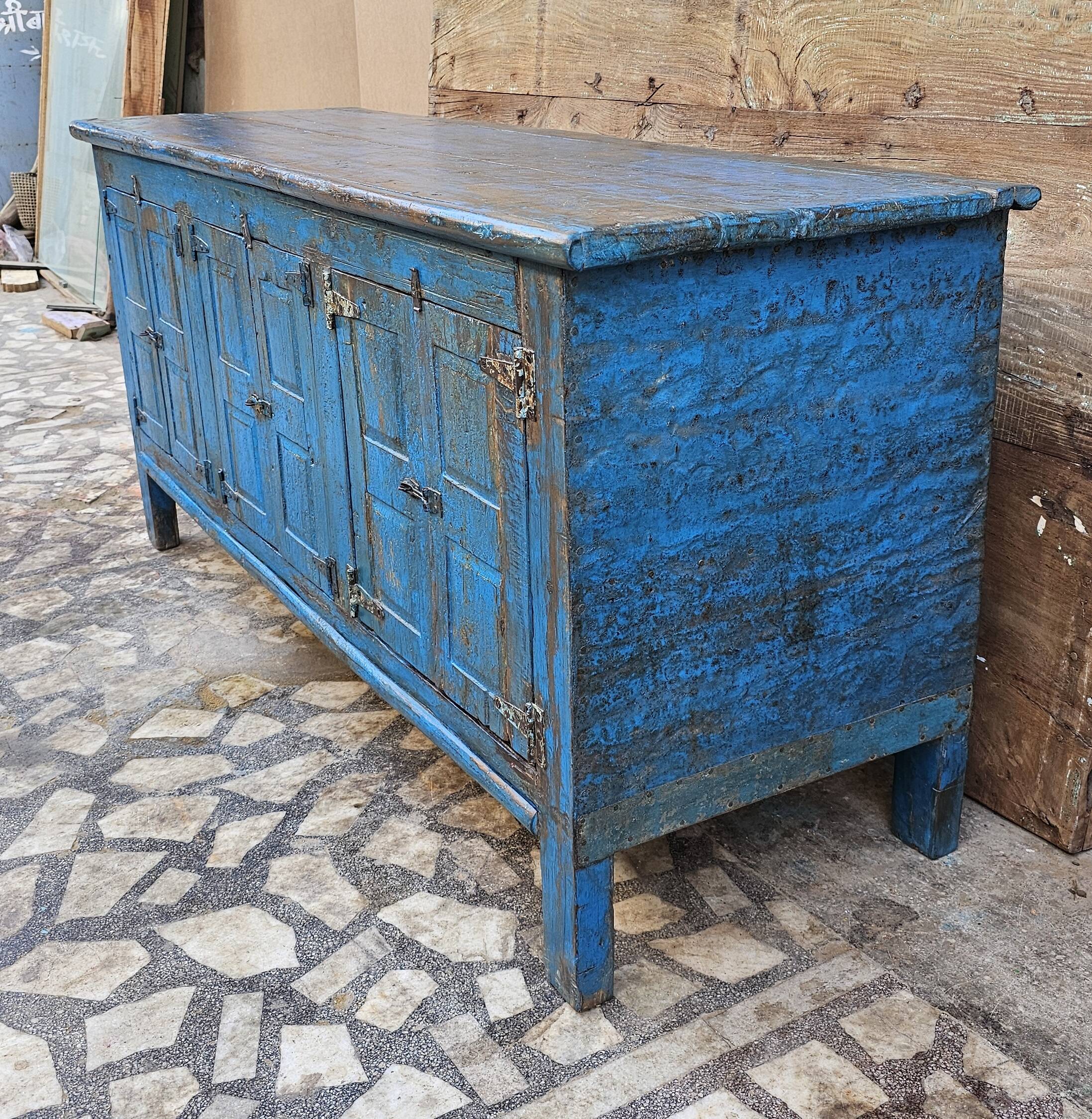 Ancien buffet en teck birman