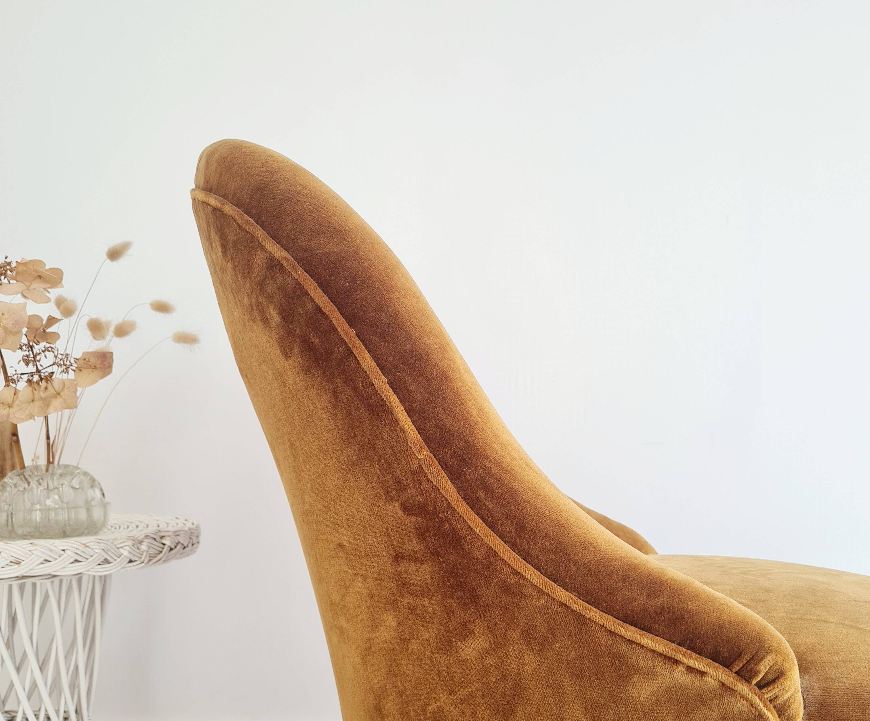 Dark ochre velvet toad armchair