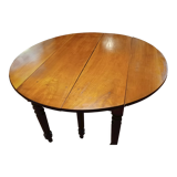 Round table 6 feet with extensions