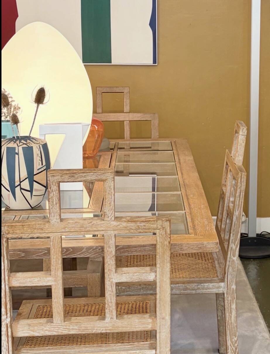 Ensemble 6 chaises et table à manger en chêne cérusé, 1980