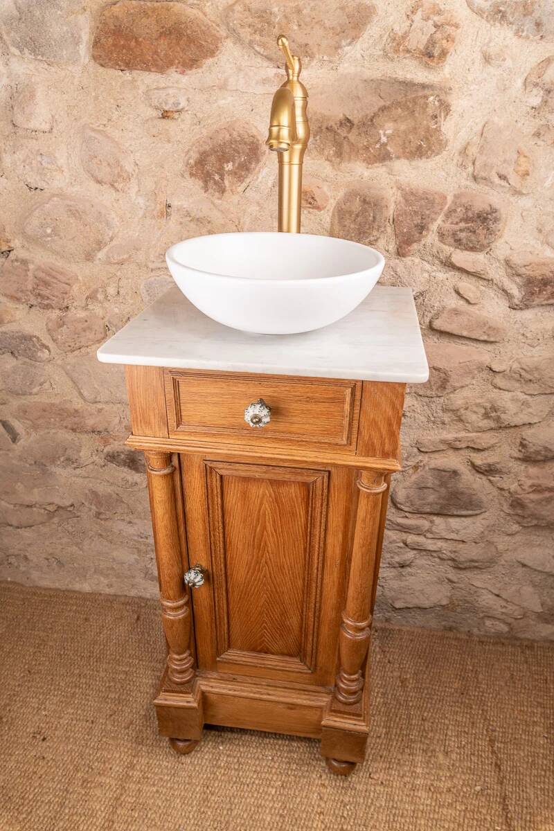 Small antique oak washstand with turned columns and white marble – Henri II style / late 19th century