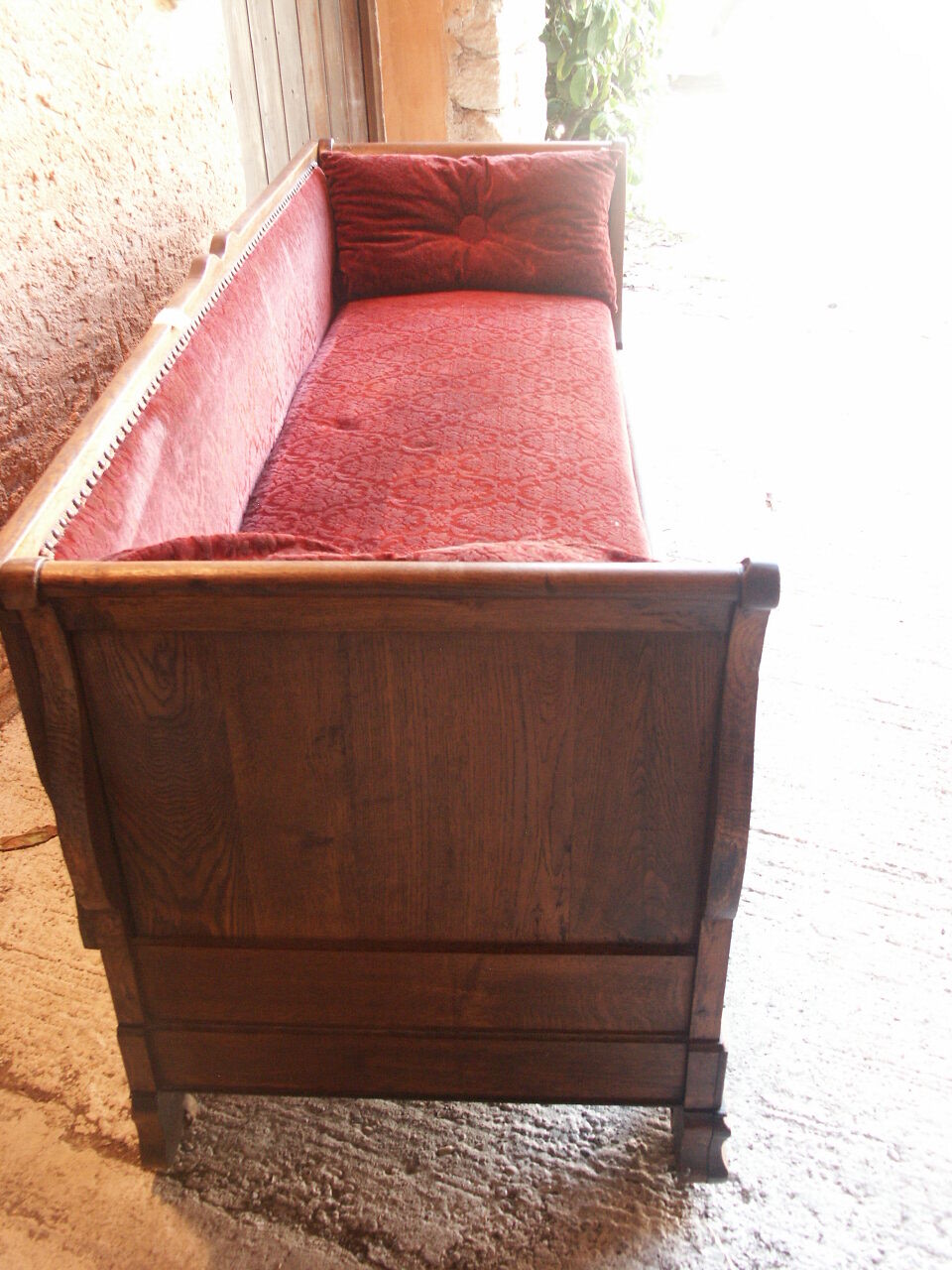 Sofa bed former