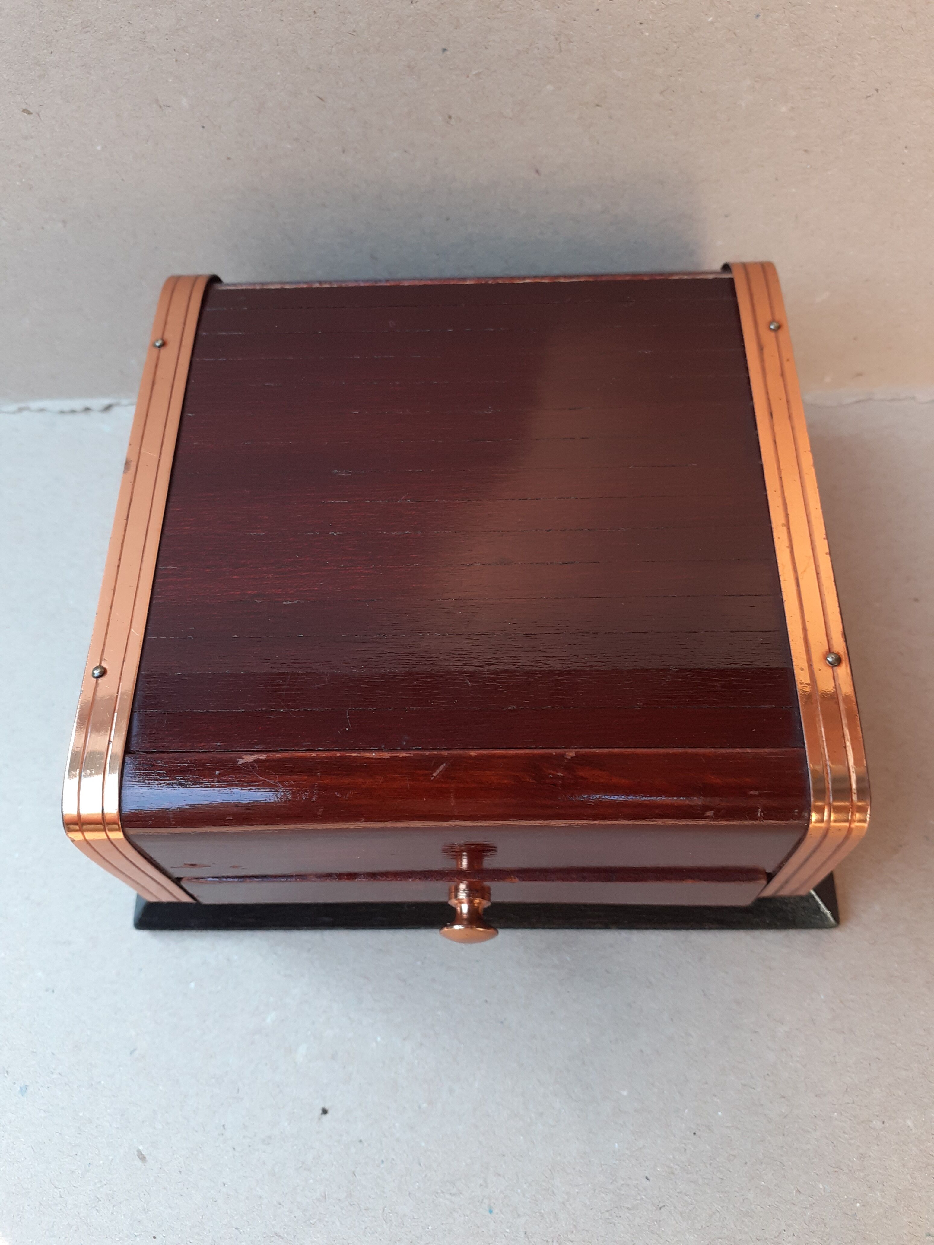 Vintage cigarette dispenser