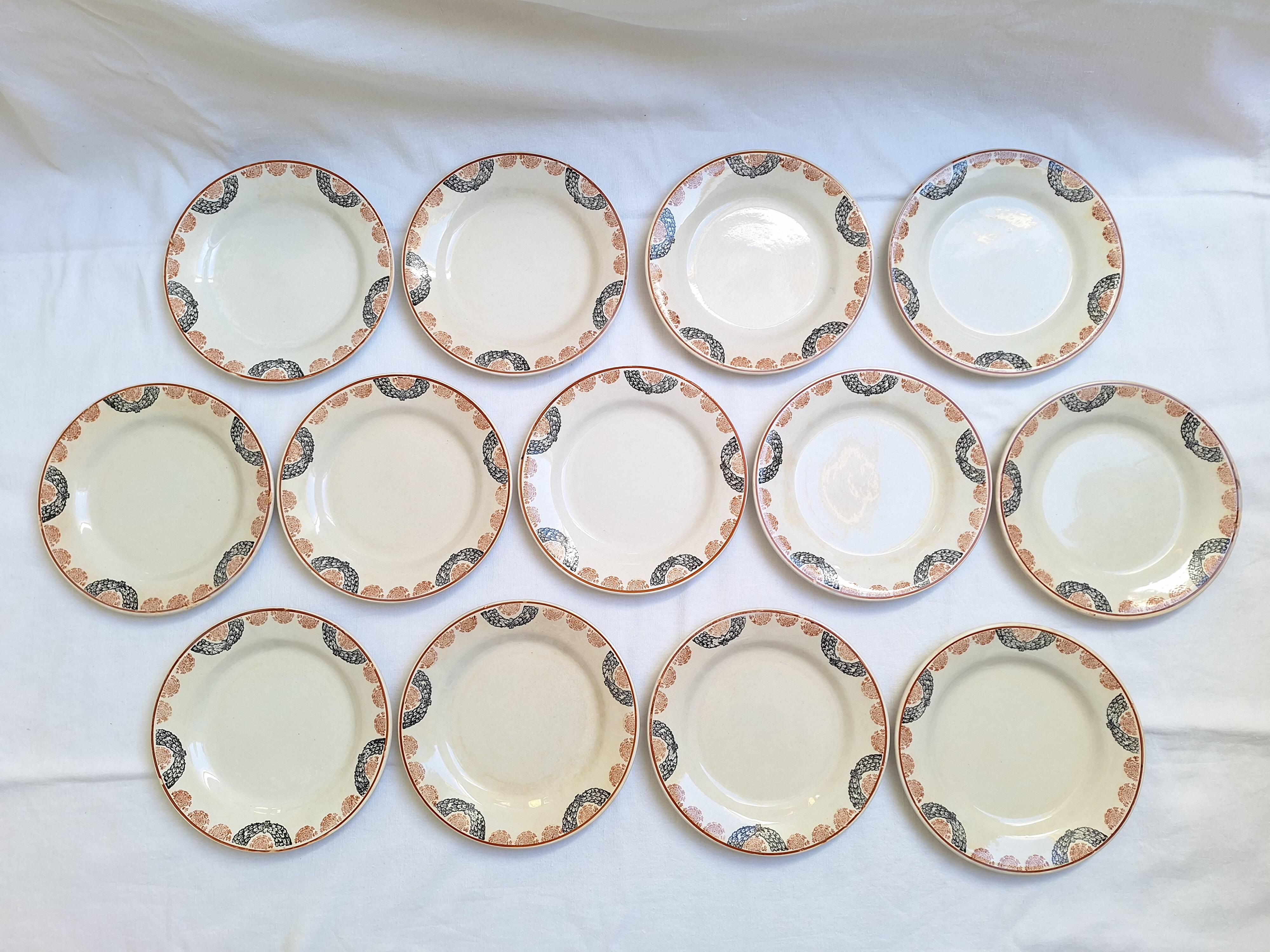 HBCM Pauline pattern dinner plates in orange and black