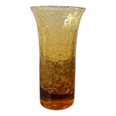 Vase en verre bullé orange années 60