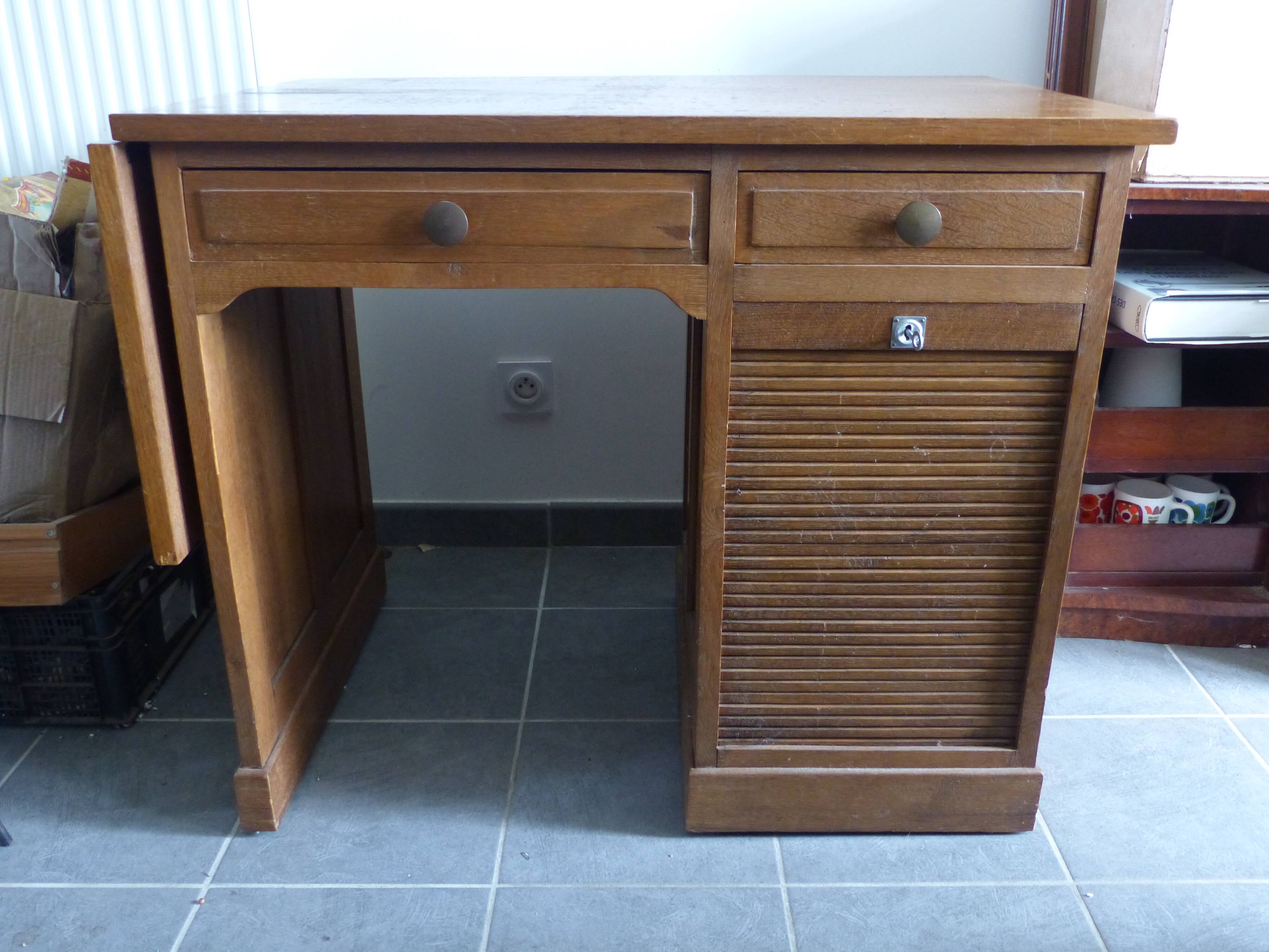 Oak desk