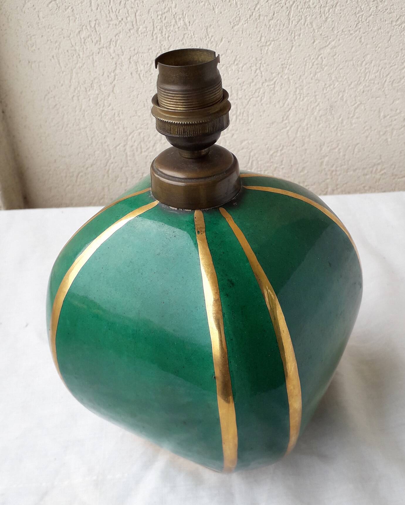 Green ceramic lamp base