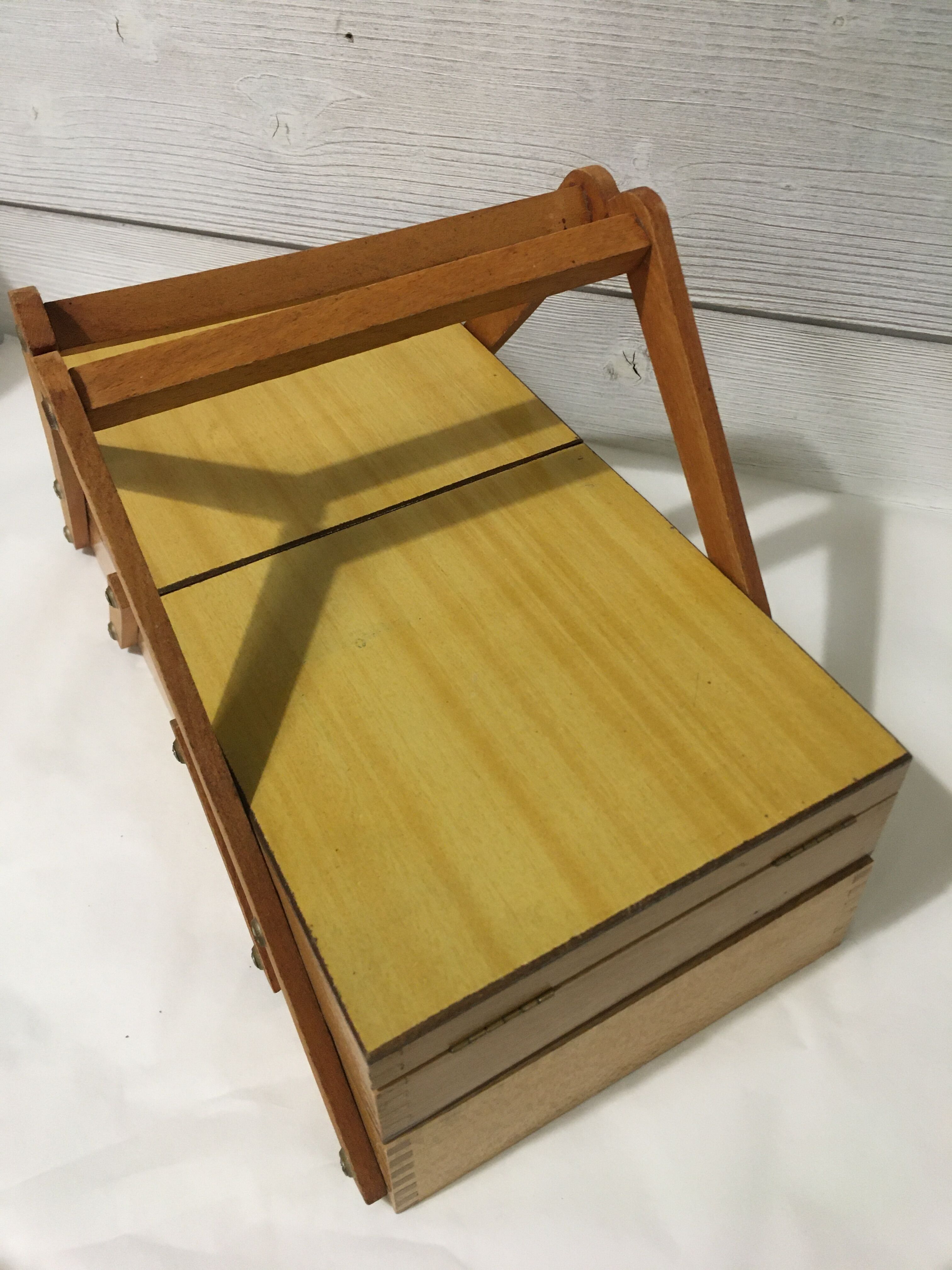 Wood sewing box