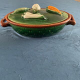 Soupière ou légumière en barbotine (numérotée) des années 50