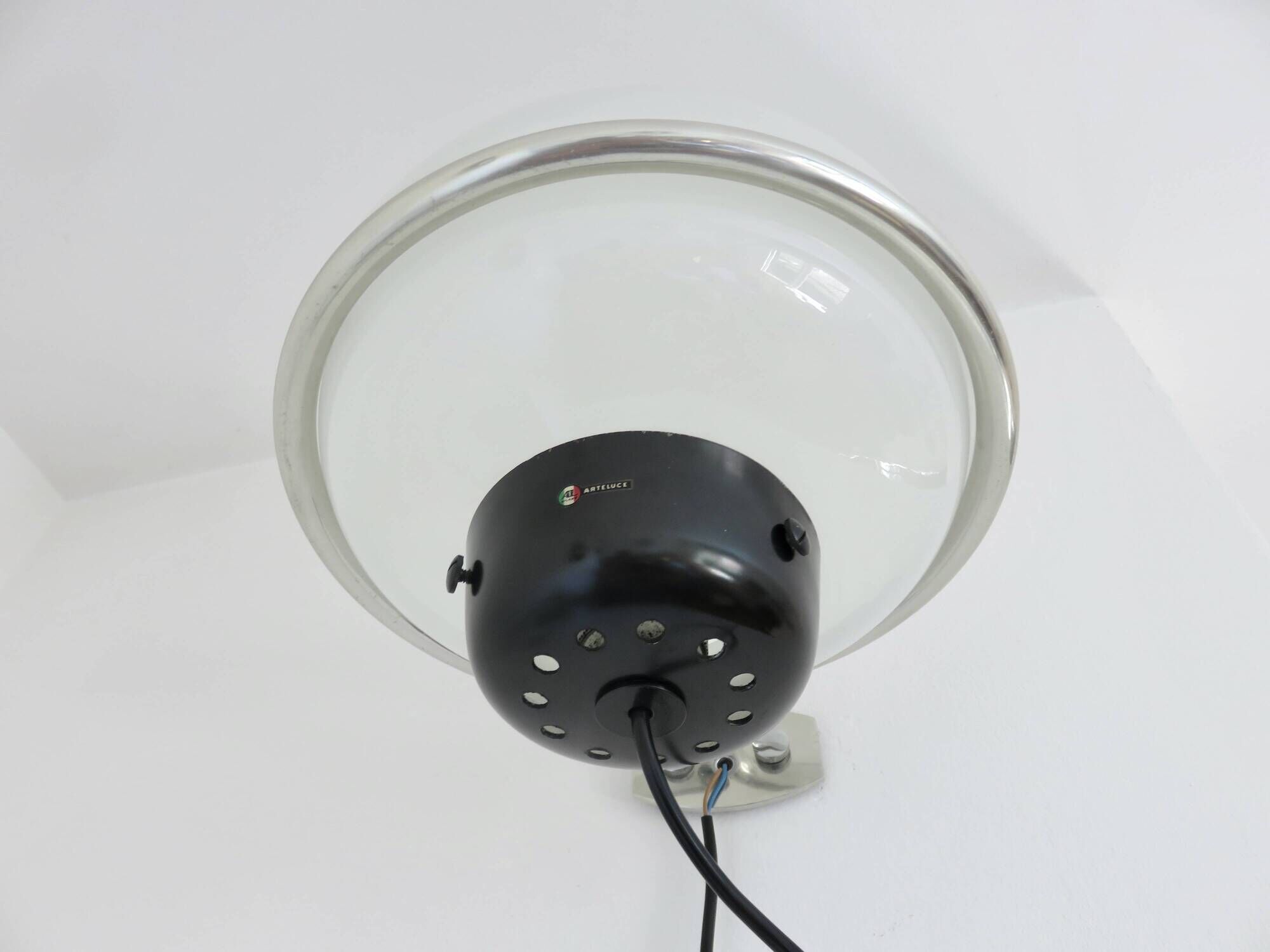 Gino Sarfatti, ARTELUCE, pair of wall lights no. 228 - year 1957