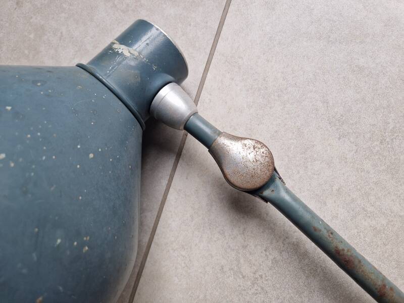 Jumo workshop lamp model GS1 - articulated industrial loft design - 1950