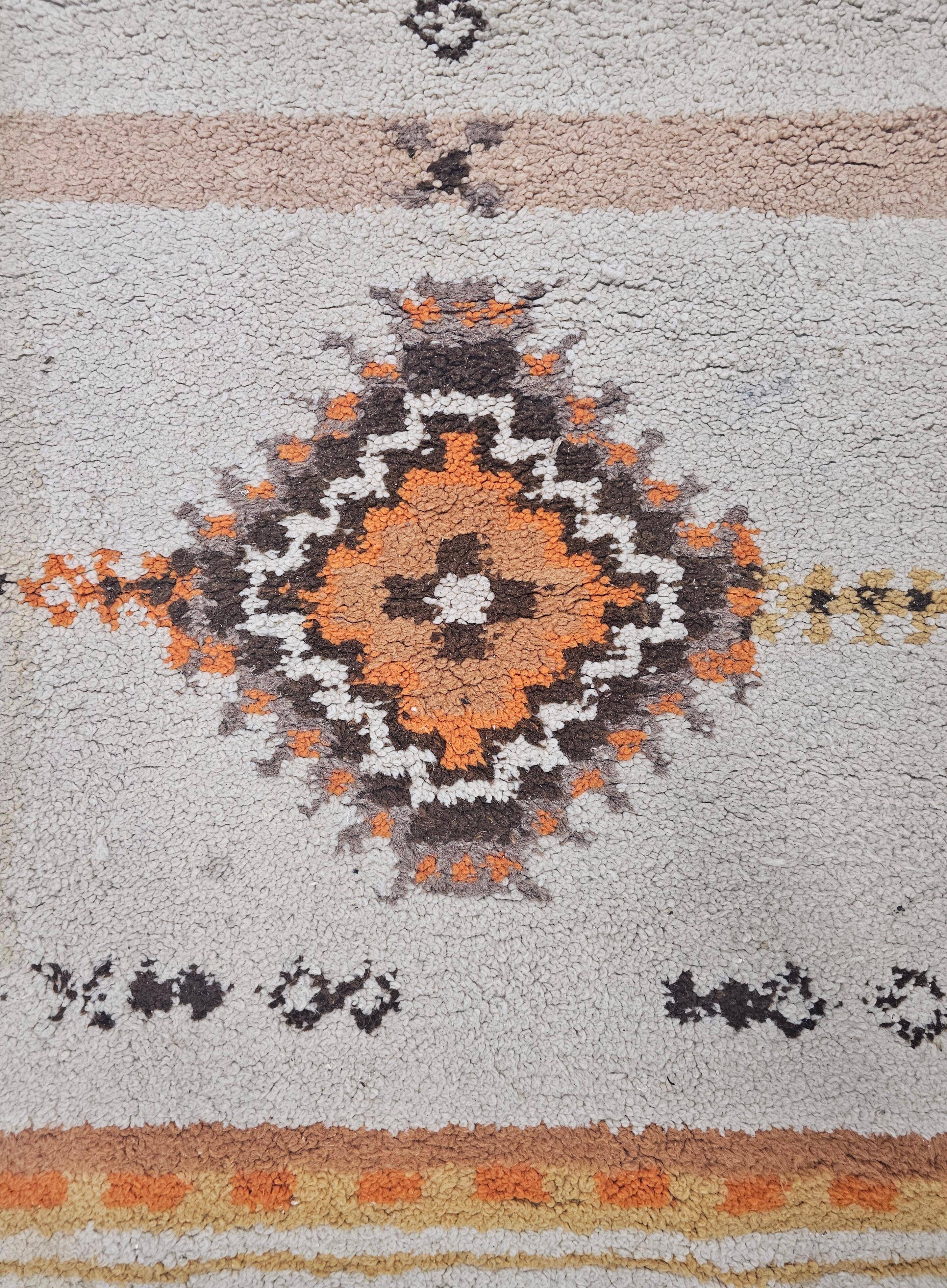 Barber Vintage Rug Hand-Knotted Very Thick Morocco 1970s