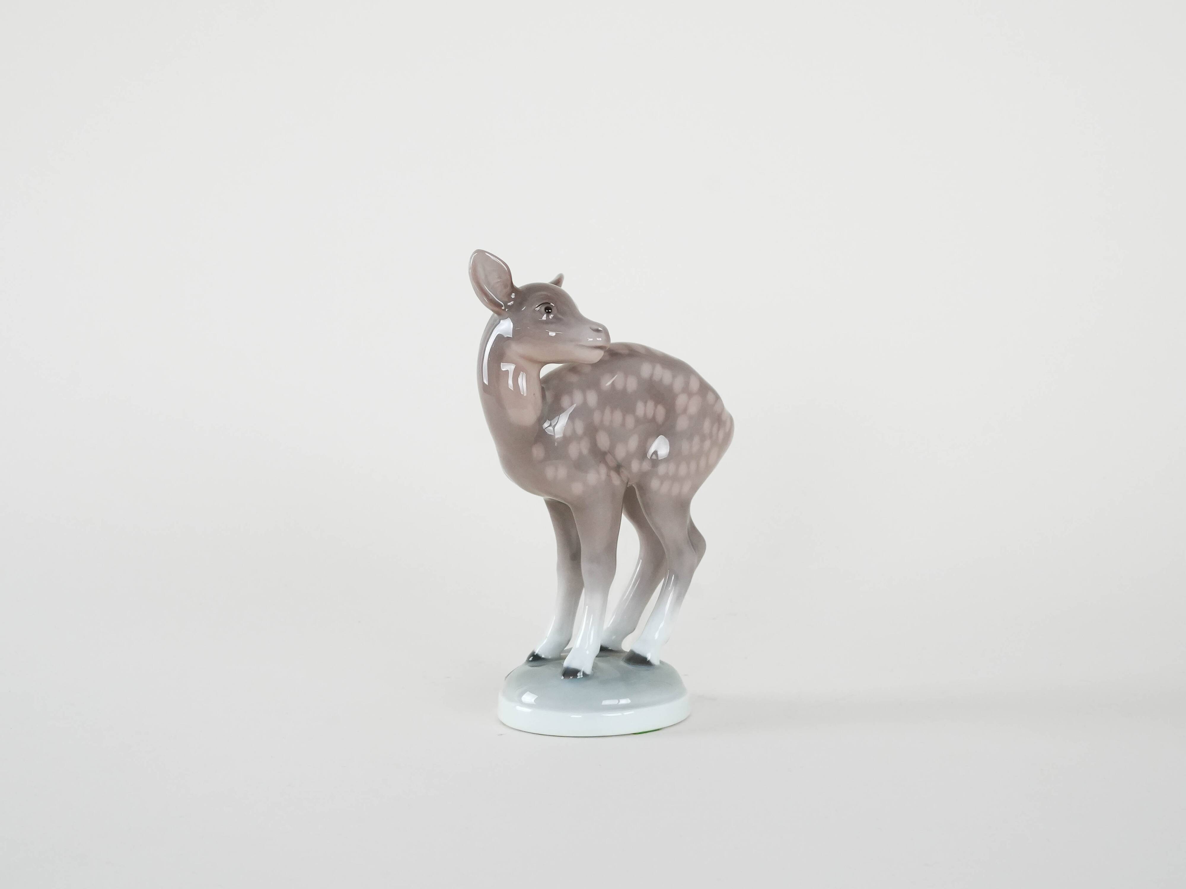 Porcelain deer figurine, Danish design, 1970s, manufacturer: Bing & Grøndah