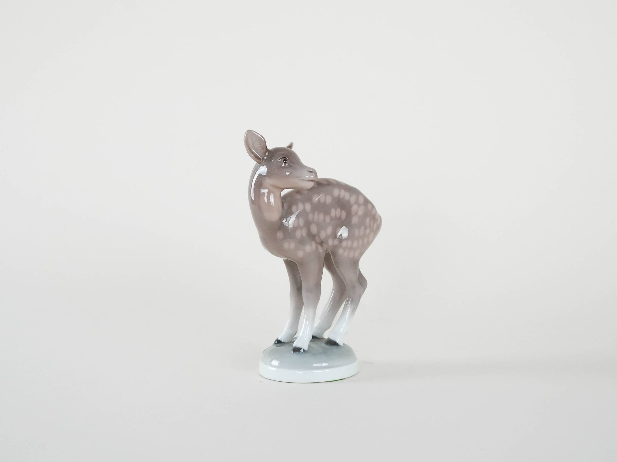 Porcelain deer figurine, Danish design, 1970s, manufacturer: Bing & Grøndah