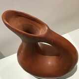Earth pitcher
