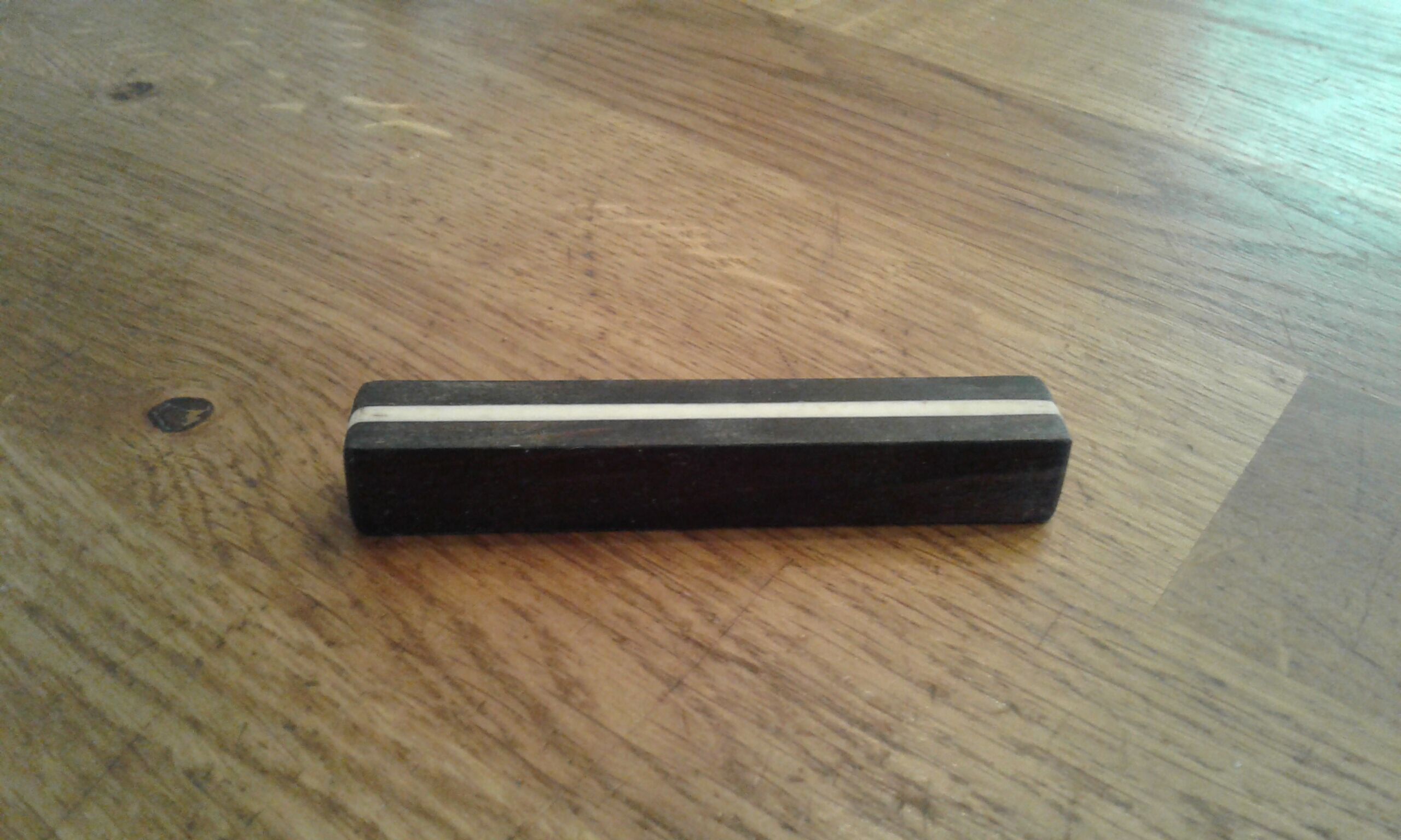 6 Ebony knife carriers and inlay noble material