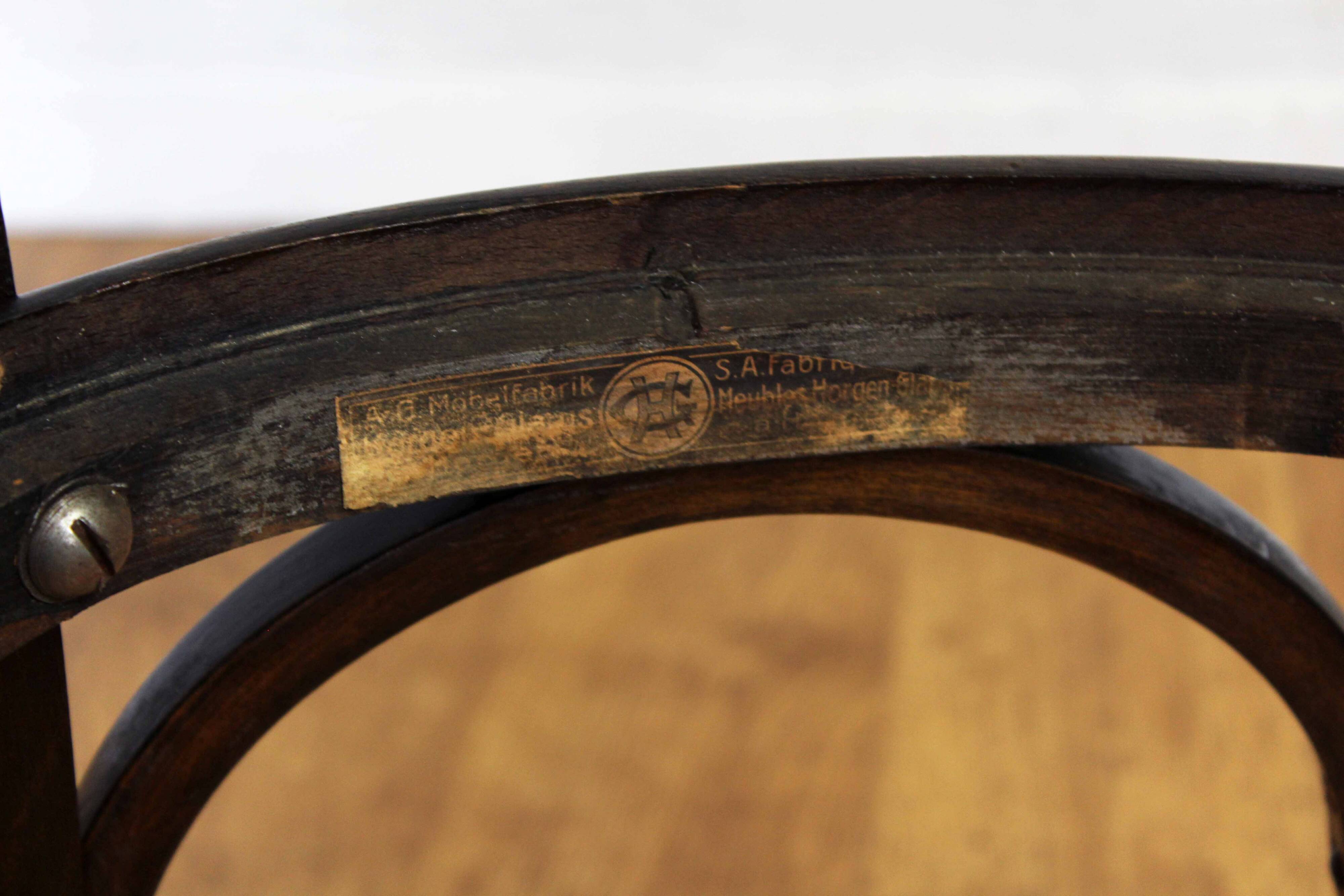 Horgen Glarus bistro armchair