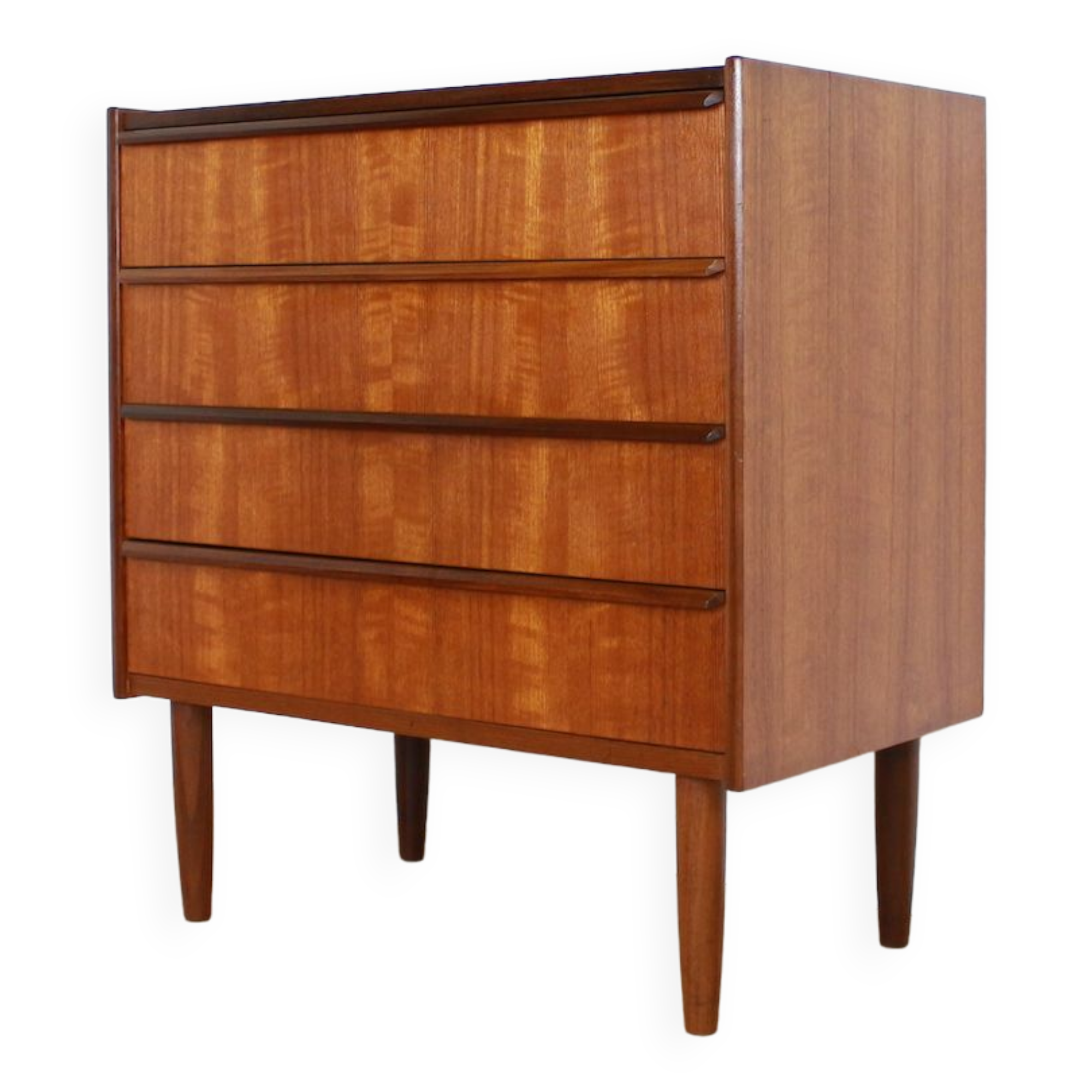 vintage chest of drawers