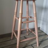 Tabouret de bar rénové